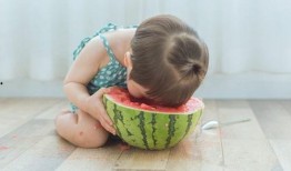 吃瓜的宝贝免费全集,揭秘娱乐圈背后的甜蜜与苦涩