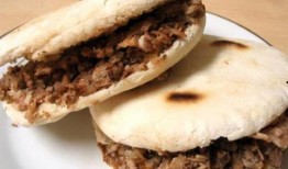 肉夹馍肉爆料怎么做的视频