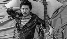 郑钧爆料叶穗现场视频在线观看,精彩瞬间在线重温