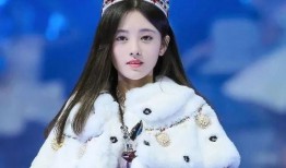 鞠婧祎爆料最新视频播放,揭秘幕后故事与精彩瞬间！”