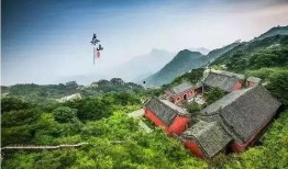 泰山住宿爆料者是谁啊视频,视频背后的真相与疑云