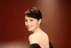 女星娱乐圈内爆料是谁啊,揭秘神秘爆料者身份